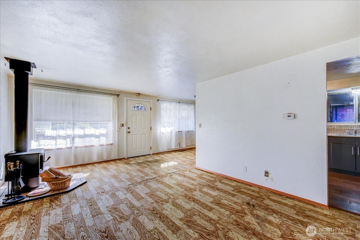 1025 E 53rd Street