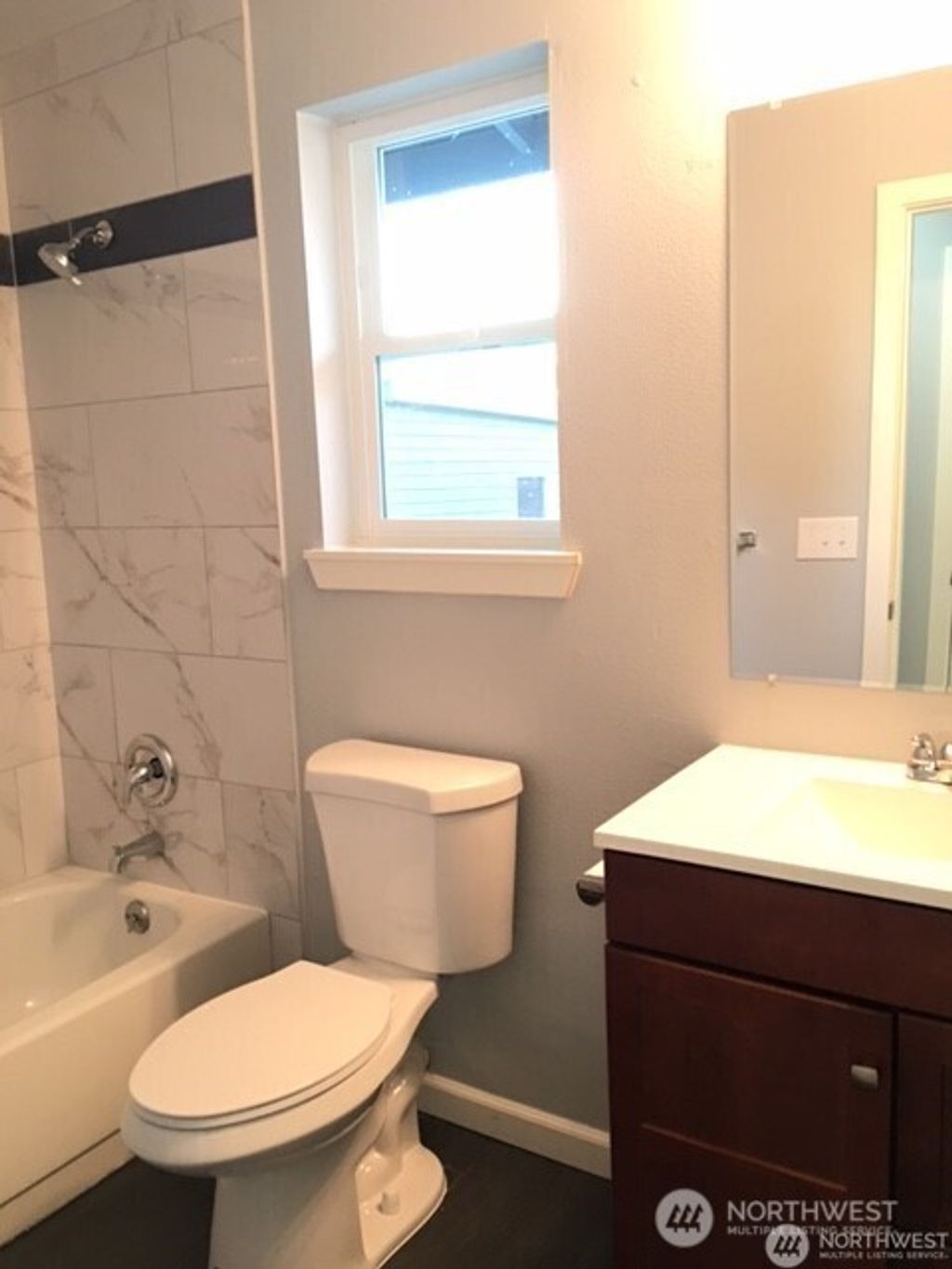 Photo of 305 M St SE St, Auburn, WA 98002 (MLS # 2463217)