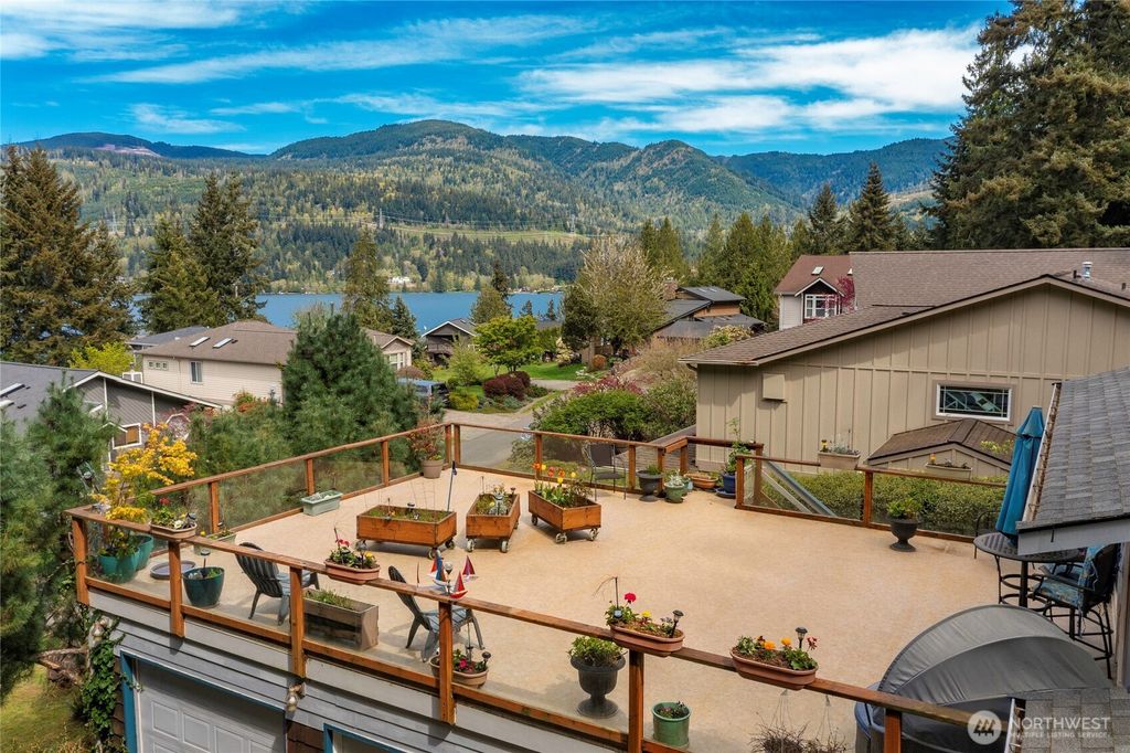 Photo of 69 North Point Drive, Bellingham, WA 98229 (MLS # 2514071)