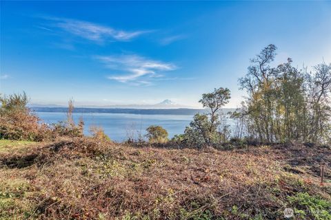 Photo of 27430 90th Avenue SW, Vashon, WA 98070 (MLS # 2456595)