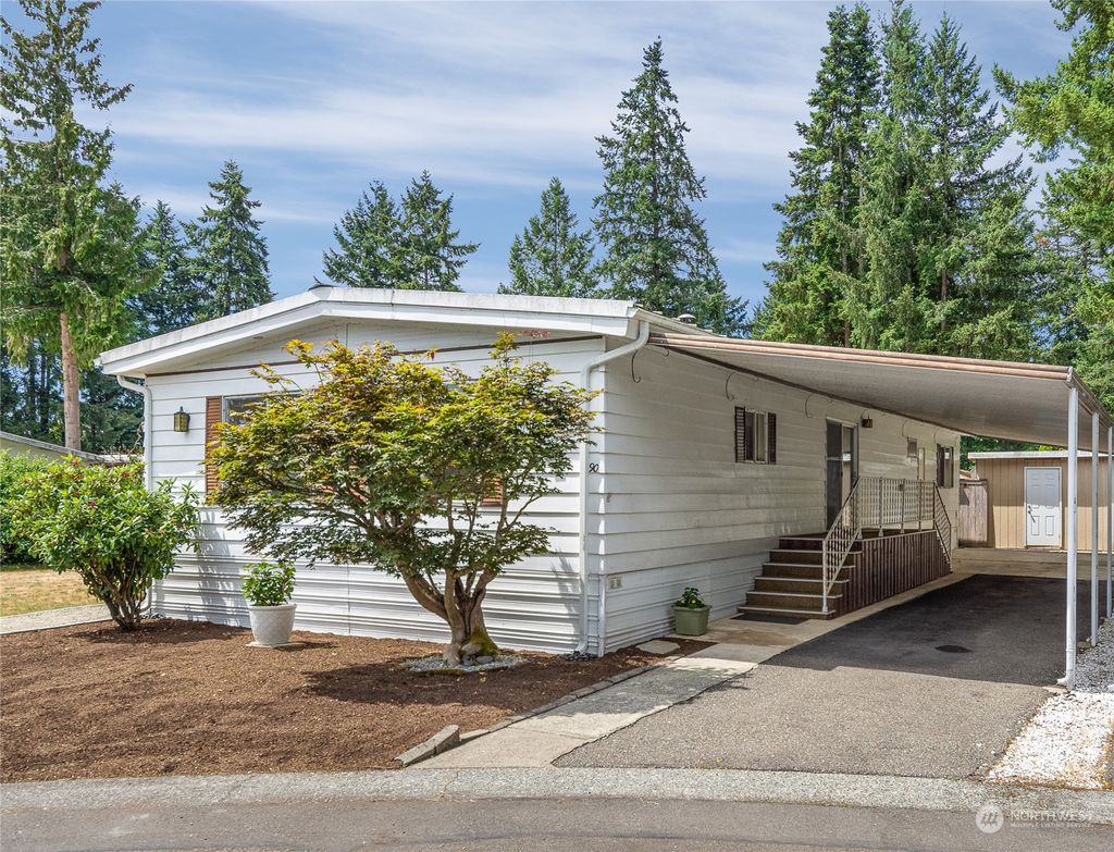 Photo of 18425 NE 95th Street #90, Redmond, WA 98052 (MLS # 2138469)