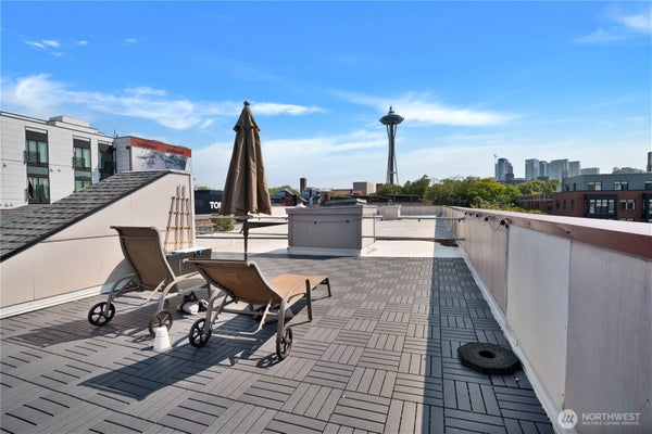 22 JOHN ST APT 5, SEATTLE, WA 98109 - Image f2503ba2e5980bab622ccda2bfb26cc3/2204032838
