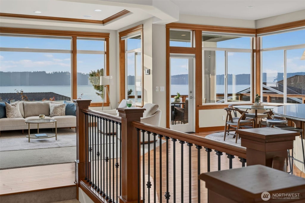 Photo of 6652 Waterton Circle, Mukilteo, WA 98275 (MLS # 2582583)