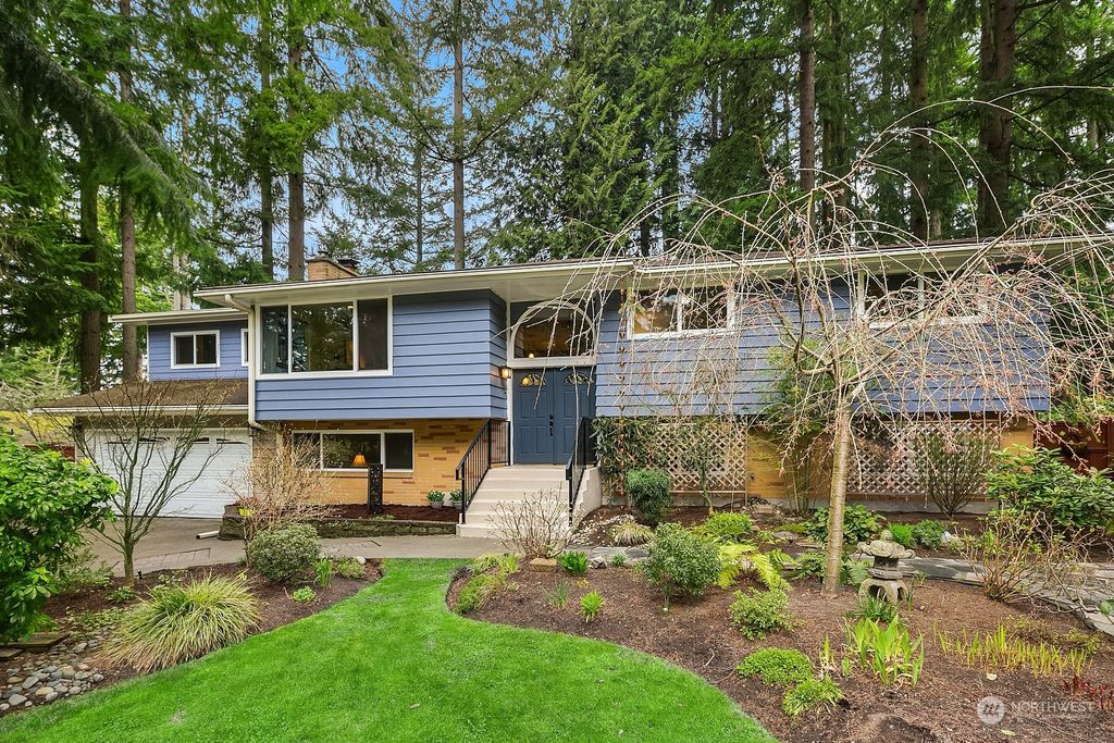 Photo of 12030 NE 144th Street, Kirkland, WA 98034 (MLS # 2048085)