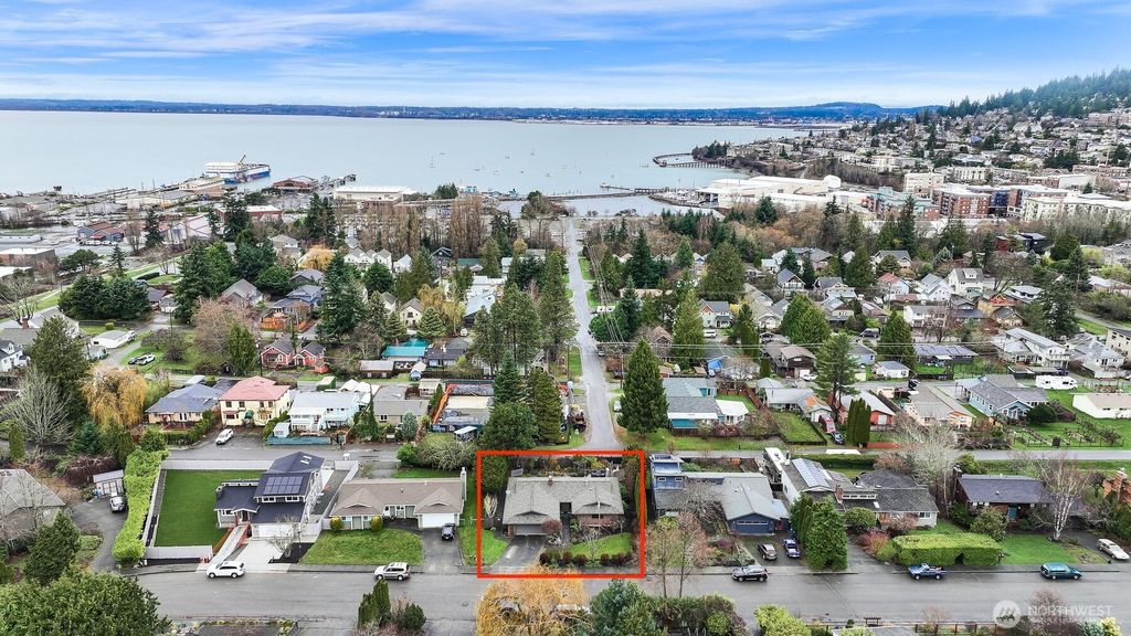 Photo of 214 Bayside Place, Bellingham, WA 98225 (MLS # 2461305)