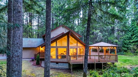 Photo of 12677 Olympic View Road NW, Silverdale, WA 98383 (MLS # 2518744)