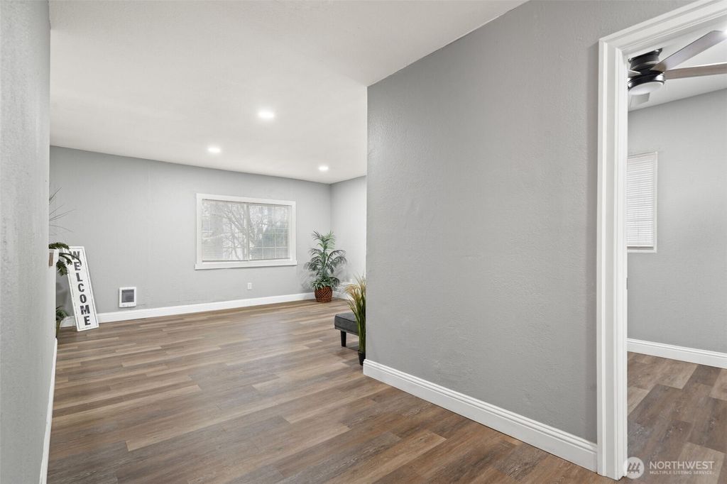 Photo of 615 Martin Luther King Junior Way, Tacoma, WA 98405 (MLS # 2493281)