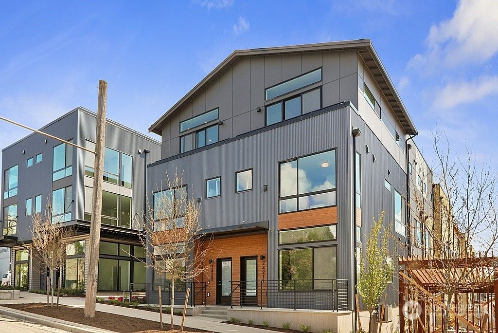 Photo of 2409 S Plum Street, Seattle, WA 98144 (MLS # 2031242)