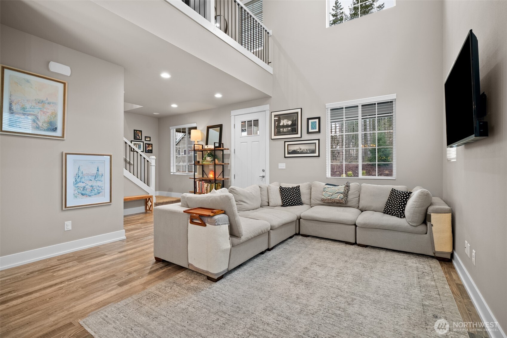 18815 Eagle Ridge Drive E