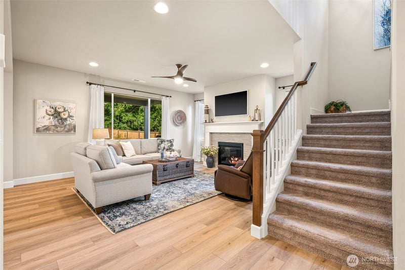 10592 Treasure Drive