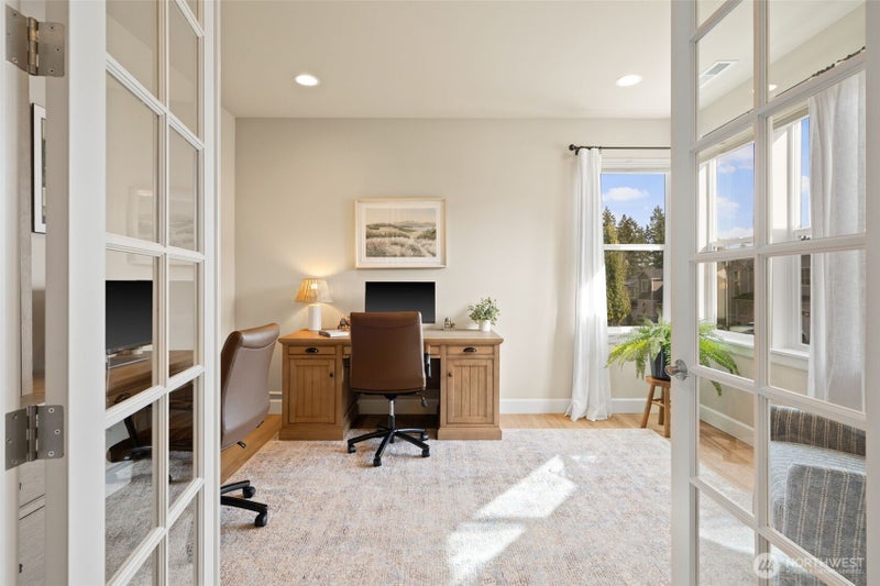 10592 Treasure Drive