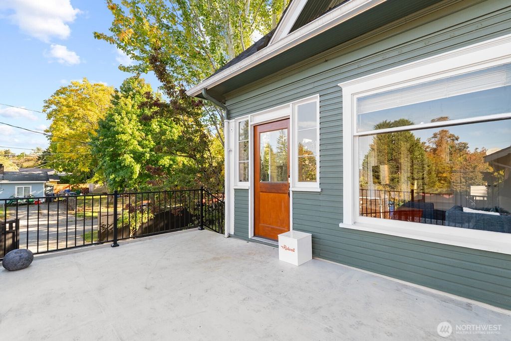 Photo of 9615 57th Avenue S, Seattle, WA 98118 (MLS # 2447608)