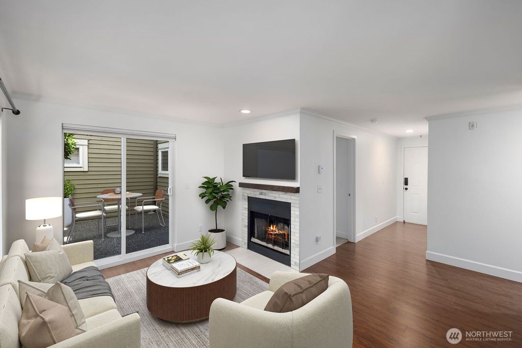 Photo of 3901 Fremont Avenue N #202, Seattle, WA 98103 (MLS # 2529448)
