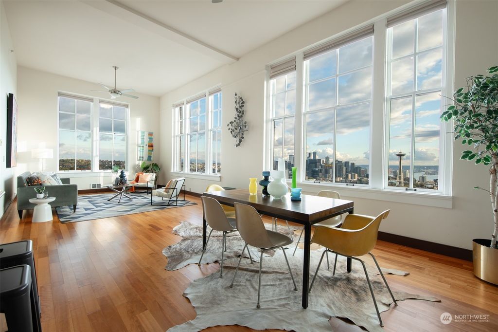 Photo of 201 Galer Street #502, Seattle, WA 98109 (MLS # 2303849)