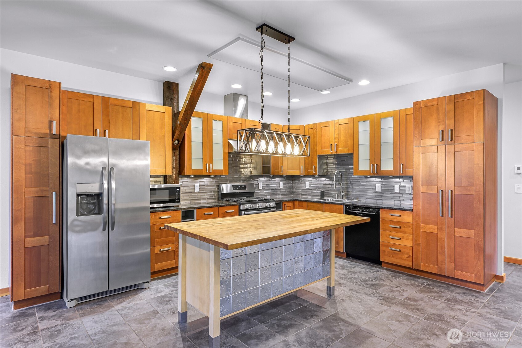 27806 W Gilligan Creek Road