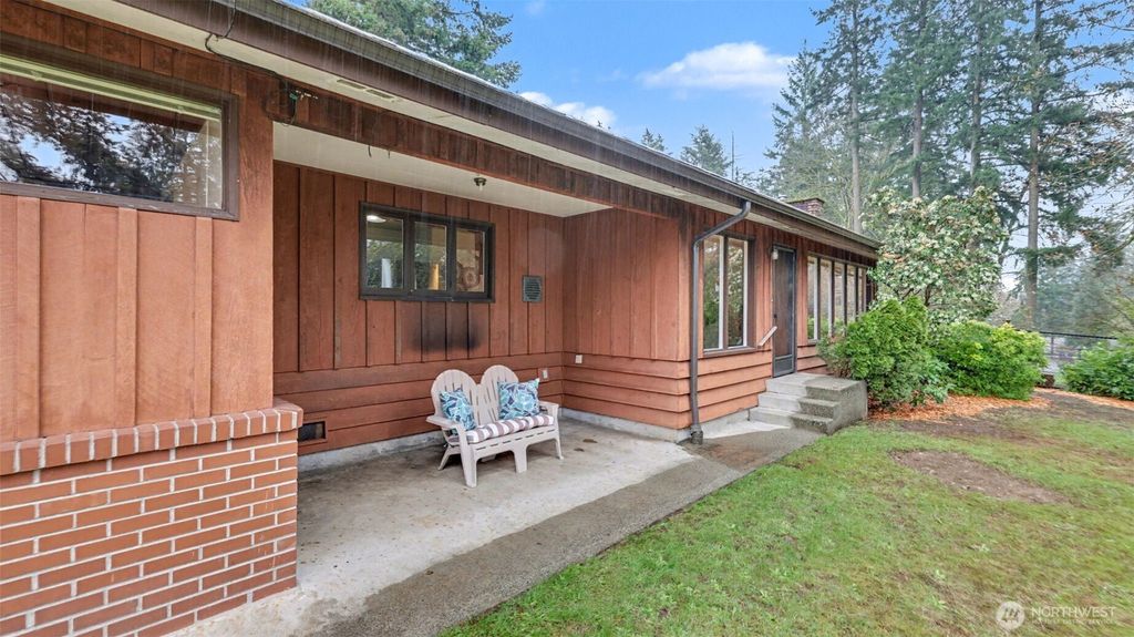 Photo of 26822 148th Avenue SE, Kent, WA 98042 (MLS # 2501668)