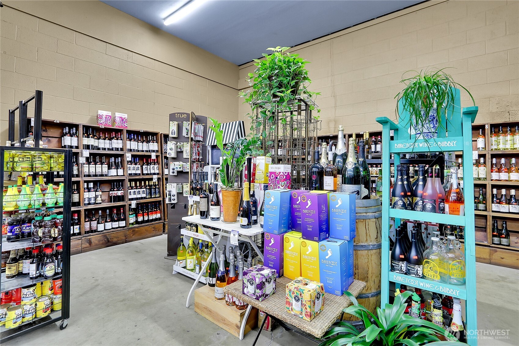 8030 railroad Avenue SE