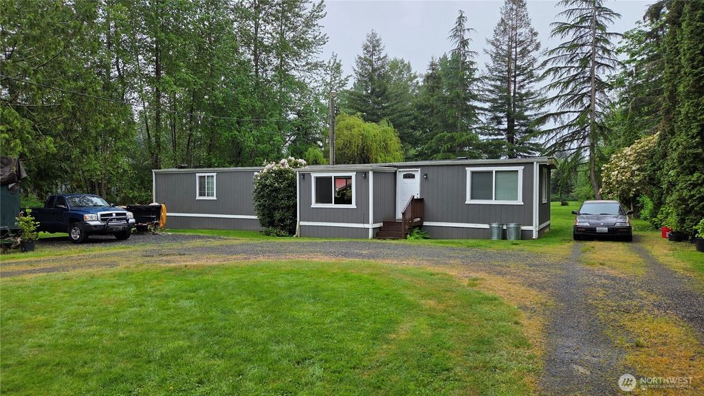 Photo of 10110 60TH Street SE, Snohomish, WA 98290 (MLS # 2523300)