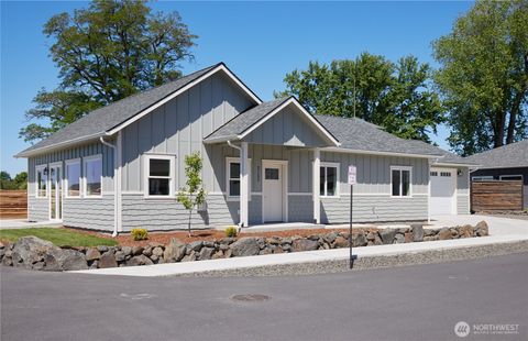 Photo of 2152 Solara Lane, Walla Walla, WA 99362 (MLS # 2526992)