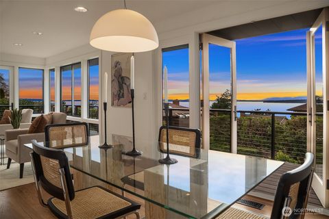 2426 NW 201st Place Shoreline WA 98177