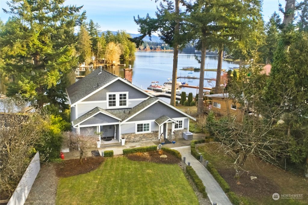 Photo of 30028 225th Avenue SE, Black Diamond, WA 98010 (MLS # 2032956)