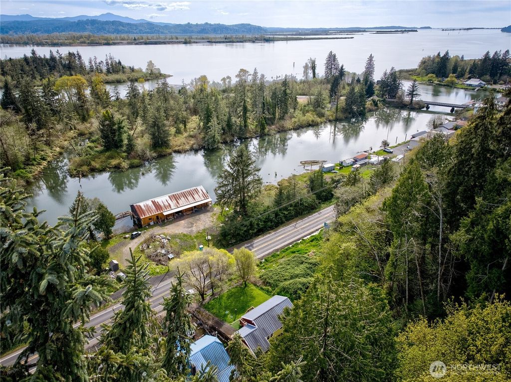 Photo of 1356 W State Route 4, Skamokawa, WA 98647 (MLS # 2512546)