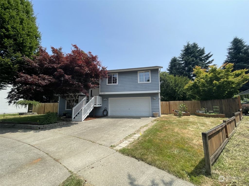 Photo of 15553 173rd Avenue SE, Monroe, WA 98272 (MLS # 2134968)