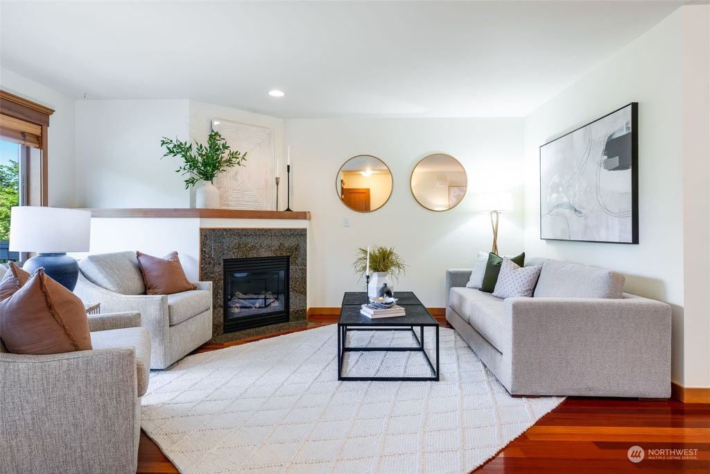 Photo of 6532 42nd Avenue SW #B, Seattle, WA 98136 (MLS # 2158979)