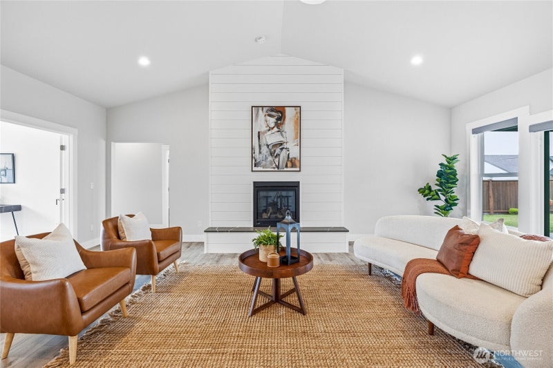1725 Aaron Drive