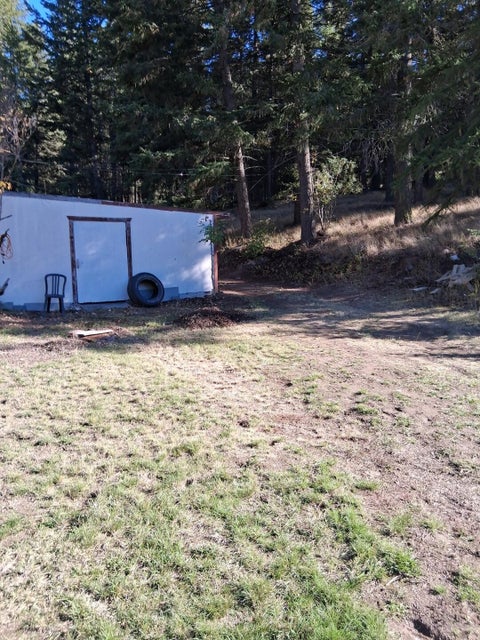 Photo of 9 Forest Edge Road, Oroville, WA 98844 (MLS # 2595682)