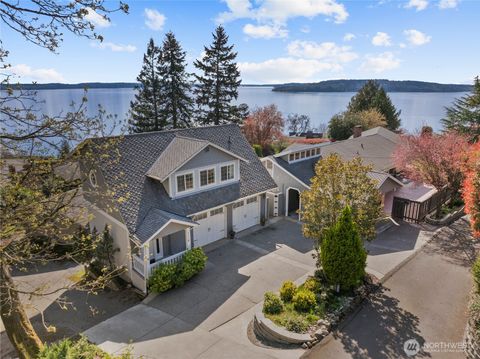 111 S 214th Street Normandy Park WA 98166