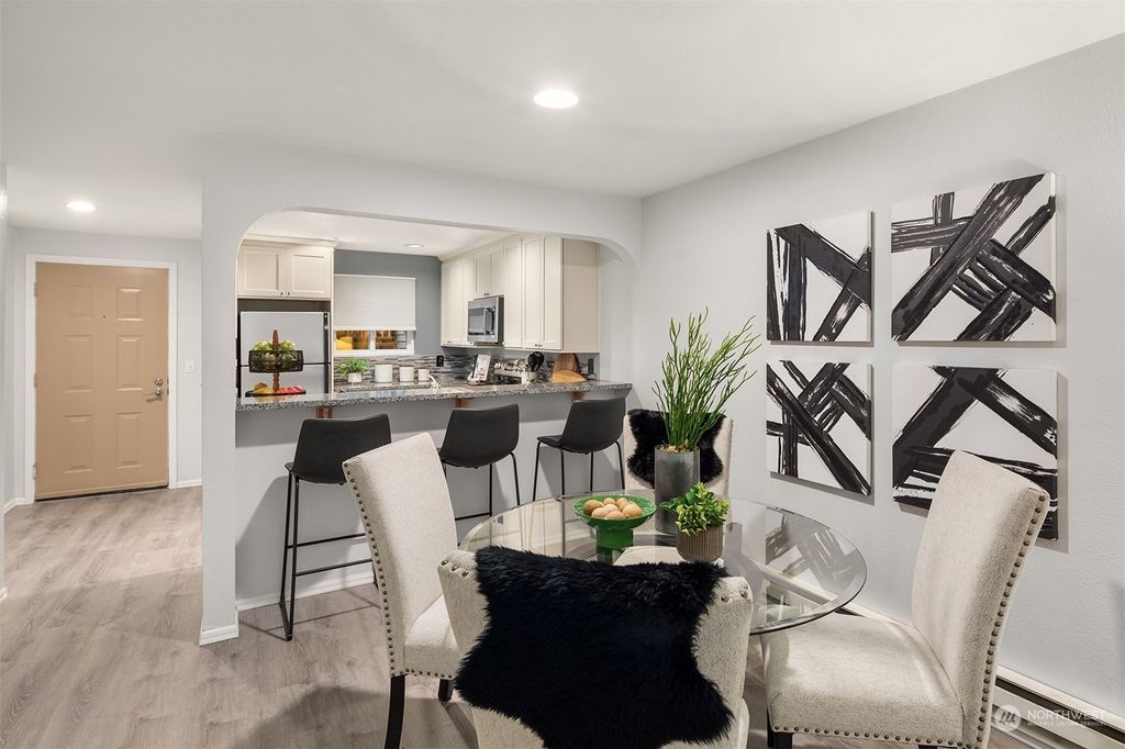 Photo of 12720 NE 10th Place #D102, Bellevue, WA 98005 (MLS # 2192723)