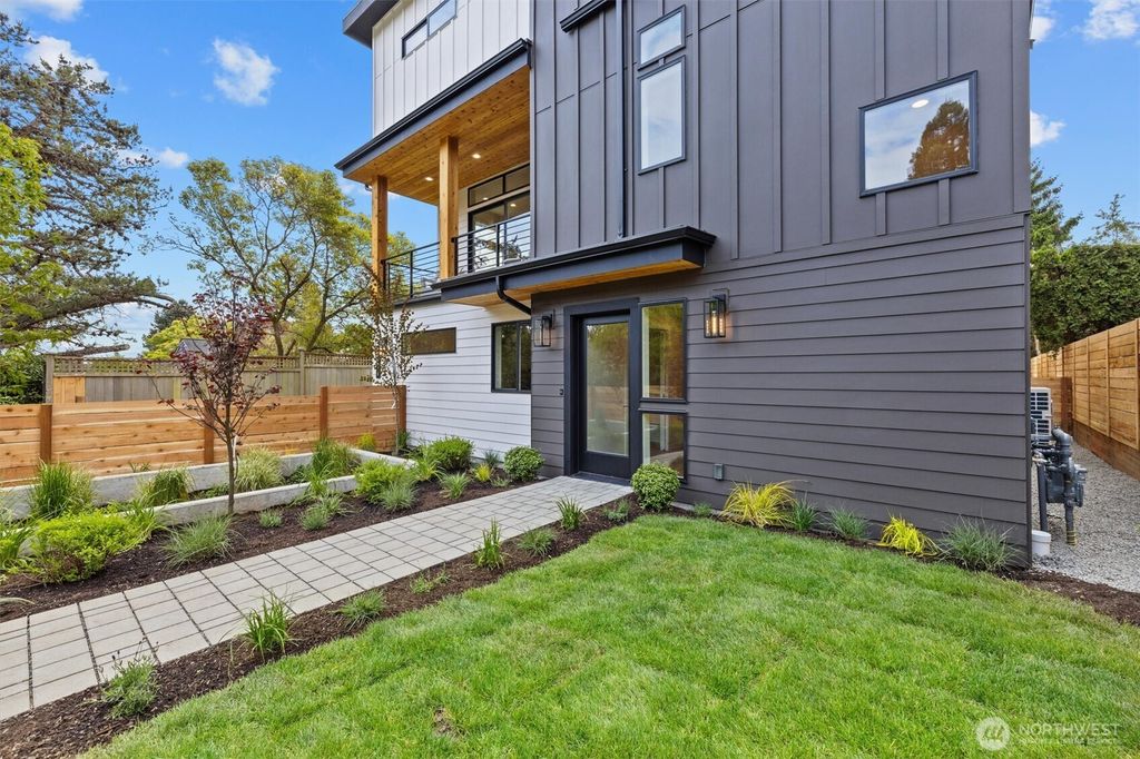 Photo of 6011 43rd Avenue NE, Seattle, WA 98115 (MLS # 2376553)