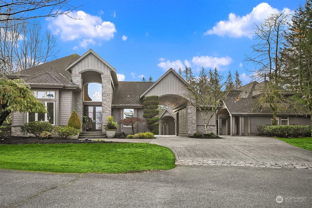Photo of 21860 244th Avenue SE, Maple Valley, WA 98038 (MLS # 2322084)