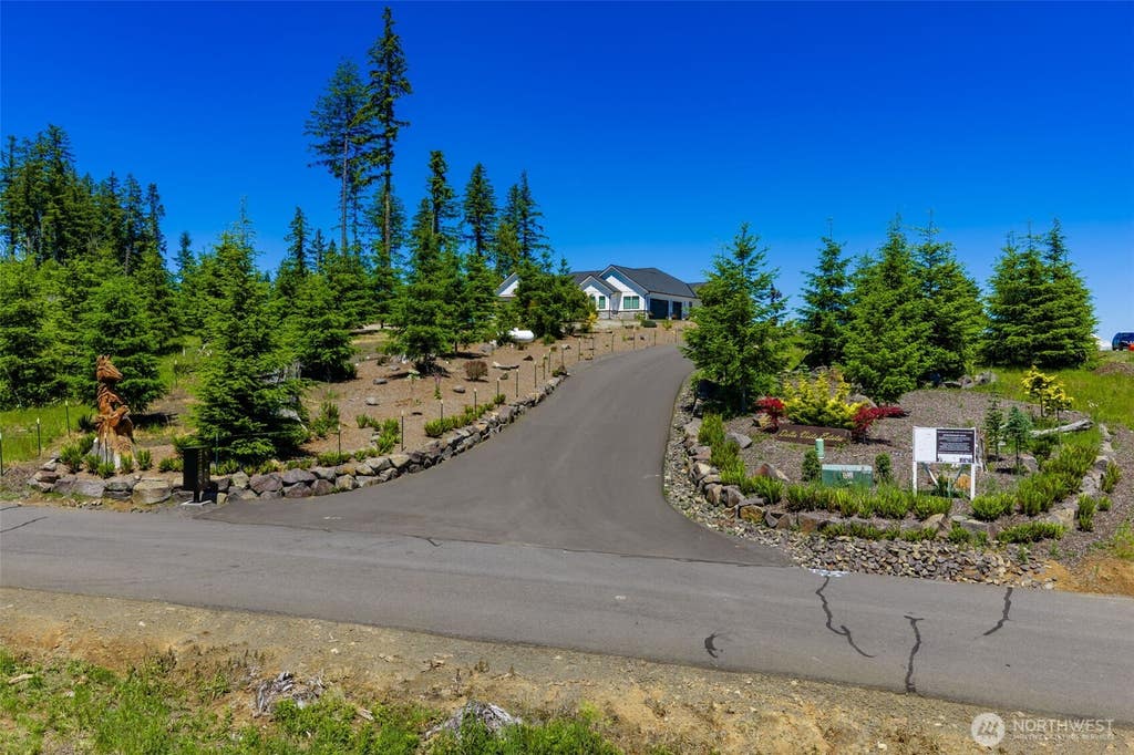 Photo of 0 S Silver Lake Lot 6 Road, Castle Rock, WA 98611 (MLS # 2547904)