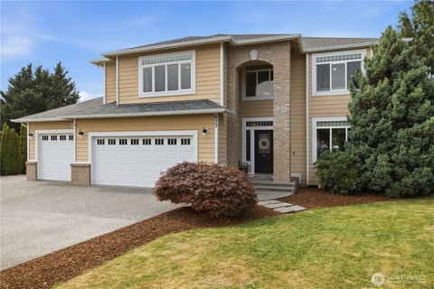Photo of 473 Mountain Circle Drive, Buckley, WA 98321 (MLS # 2556159)