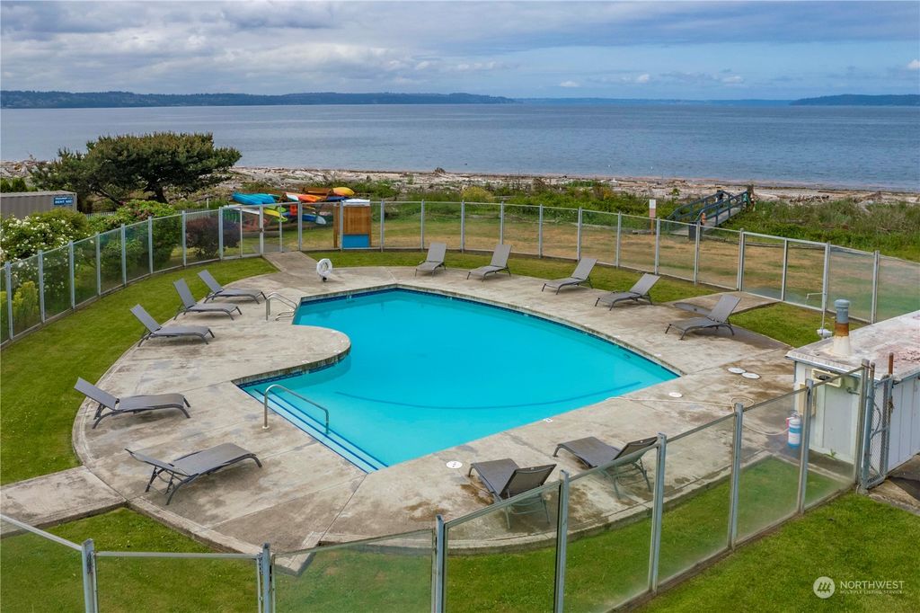 Photo of 23011 Marine View Drive S #B109, Des Moines, WA 98198 (MLS # 2071772)
