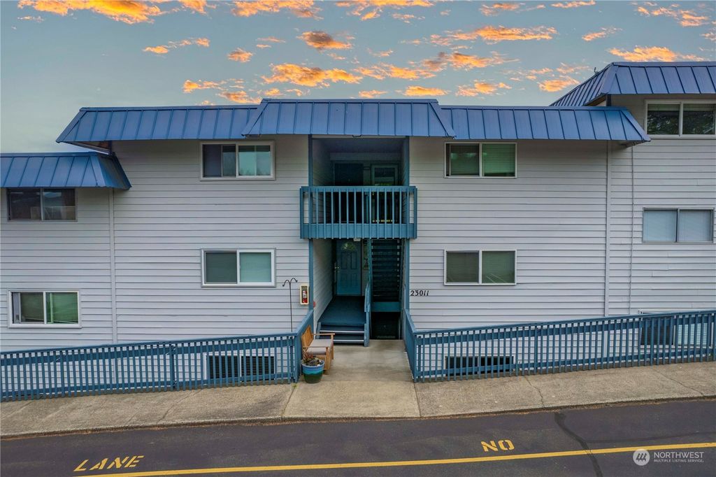 Photo of 23011 Marine View Drive S #B109, Des Moines, WA 98198 (MLS # 2071772)