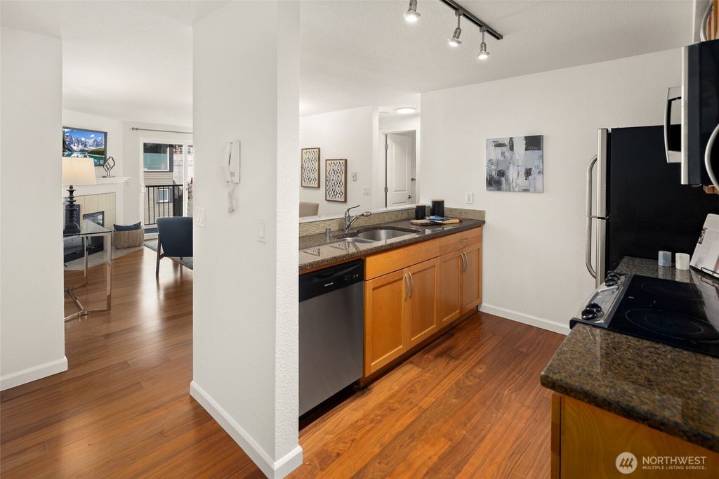 Photo of 3045 20th Avenue W #307, Seattle, WA 98199 (MLS # 2357949)