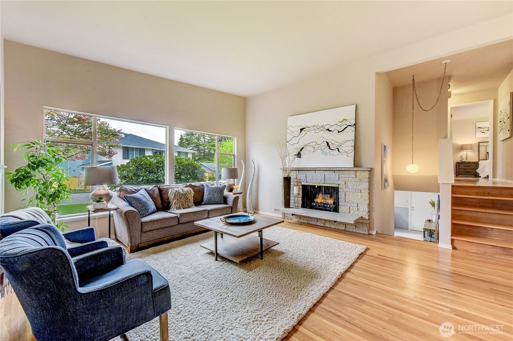 Photo of 134 160th Place SE, Bellevue, WA 98008 (MLS # 2512384)