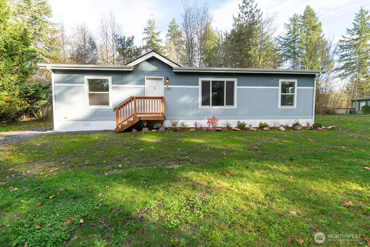 281 NE Snowcap Drive