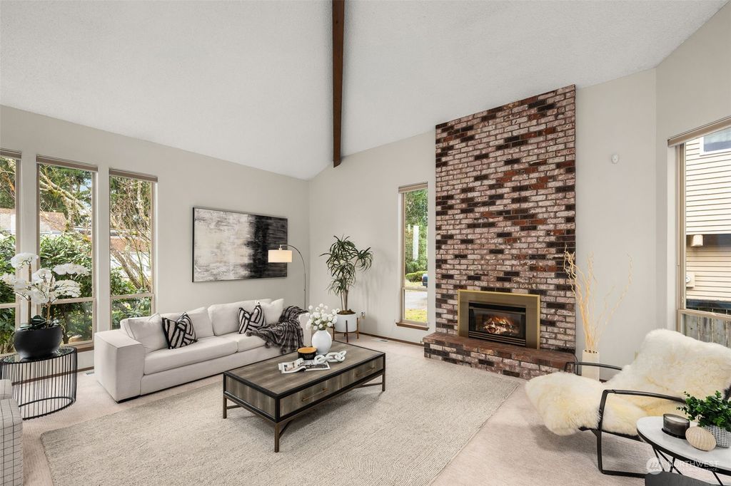 Photo of 321 SW 327th Place, Federal Way, WA 98023 (MLS # 2201678)