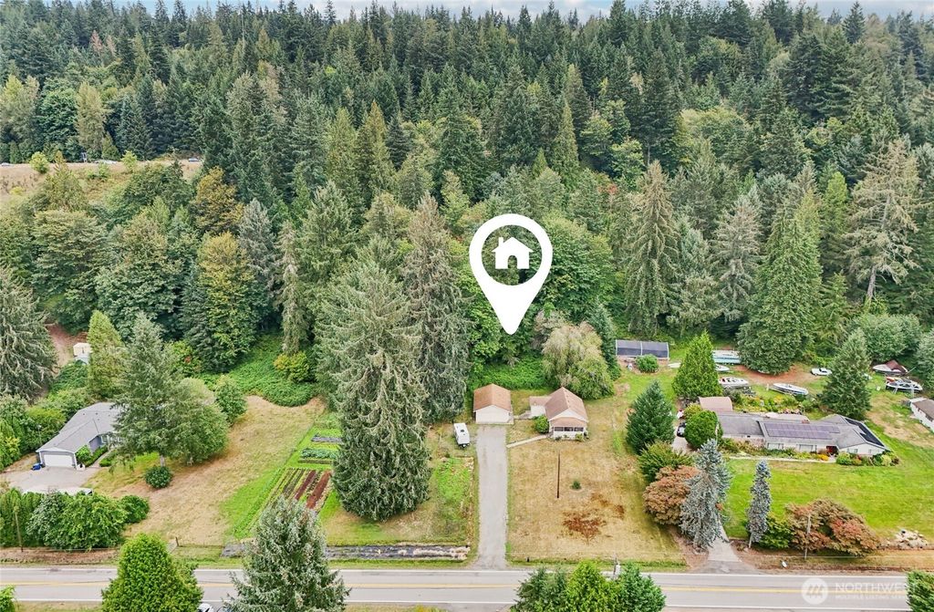 Photo of 10544 Upper Preston Road SE, Issaquah, WA 98027 (MLS # 2430914)