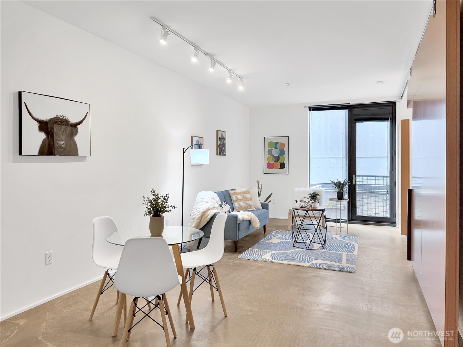 1111 E Pike Street 205