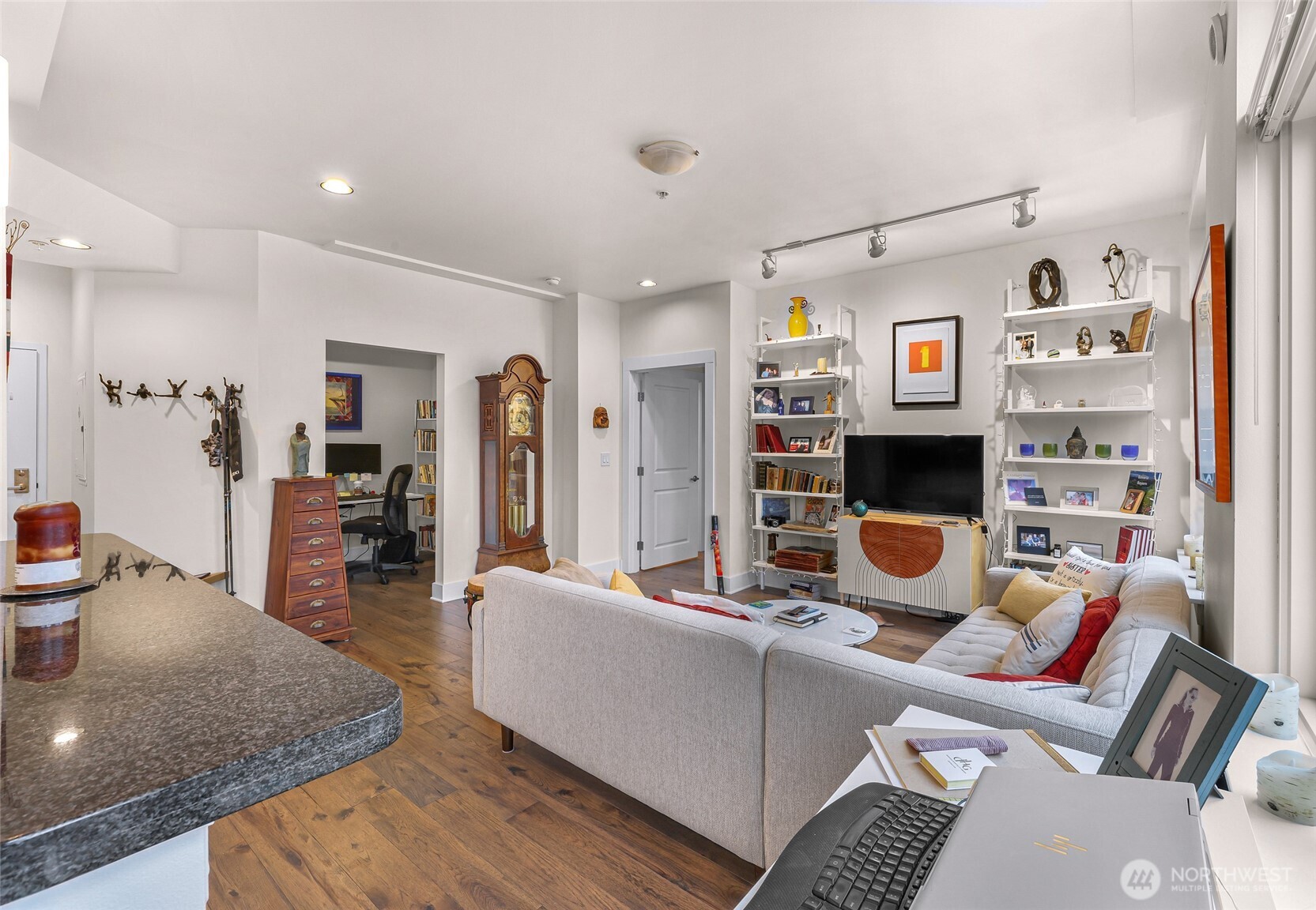 3111 Newmarket Street 302