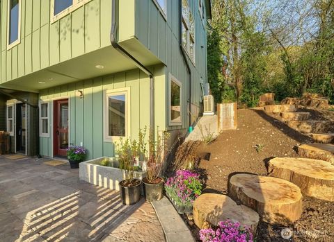 Photo of 4586 22nd Avenue SW, Seattle, WA 98106 (MLS # 2507723)