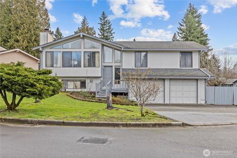 9233 S 239th Street Kent WA 98031