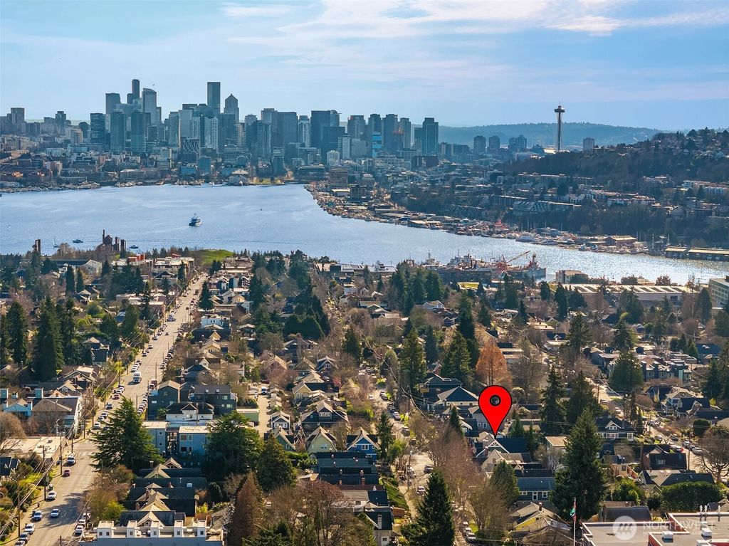 Photo of 4003 Densmore Avenue N, Seattle, WA 98103 (MLS # 2472189)