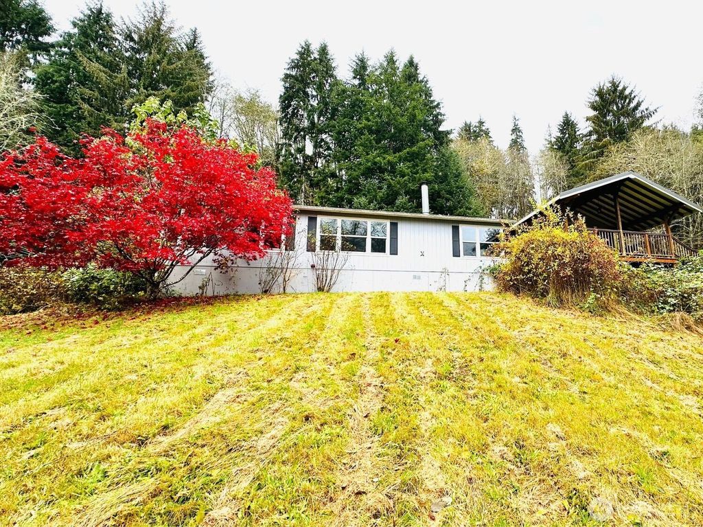 Photo of 79 Hull Creek Rd, Grays River, WA 98621 (MLS # 2458426)