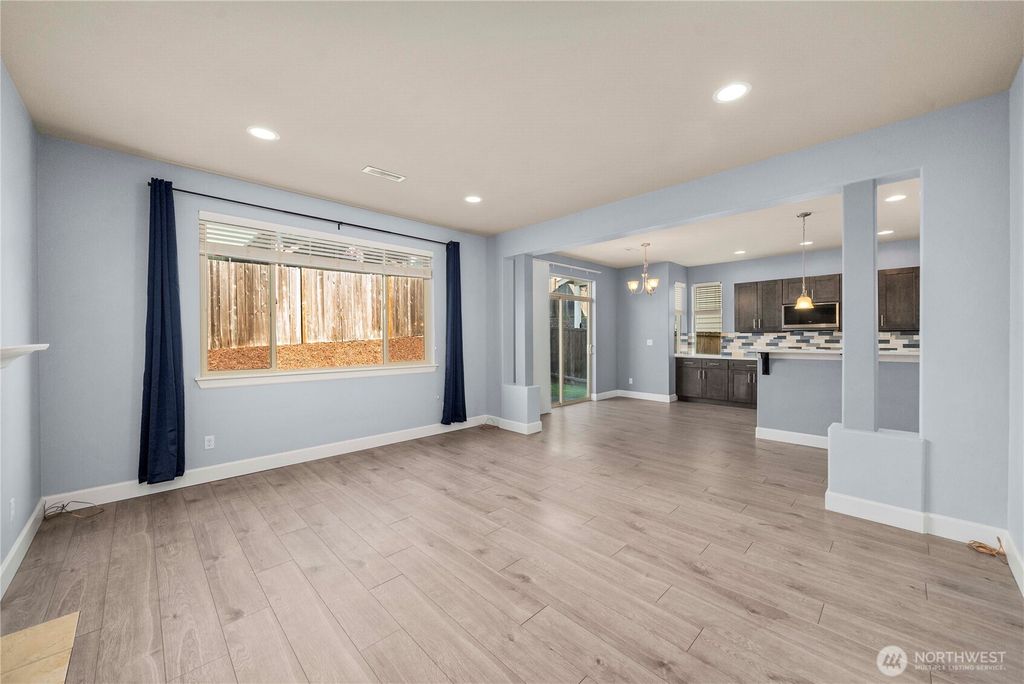 Photo of 13014 SE 308th Place, Auburn, WA 98092 (MLS # 2429465)